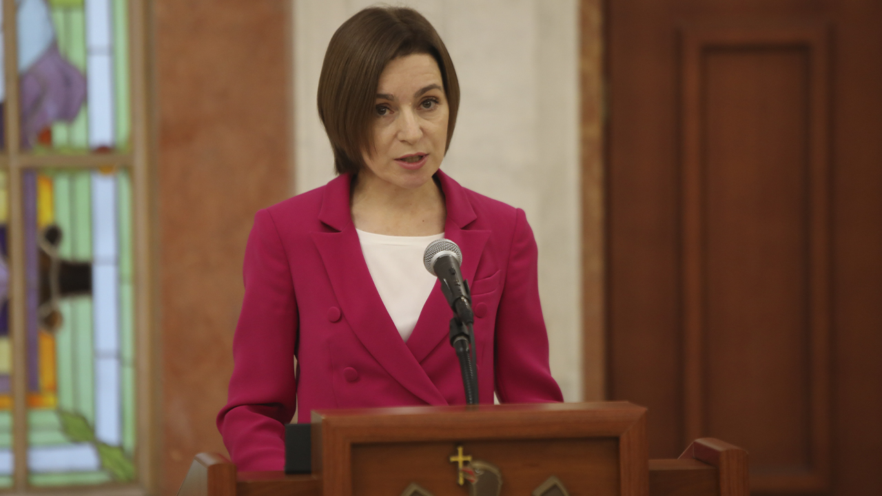 maia-sandu-la-ceremonia-de-investire-a-noilor-ministri-schimbarile-trebuie-facute-la-timp