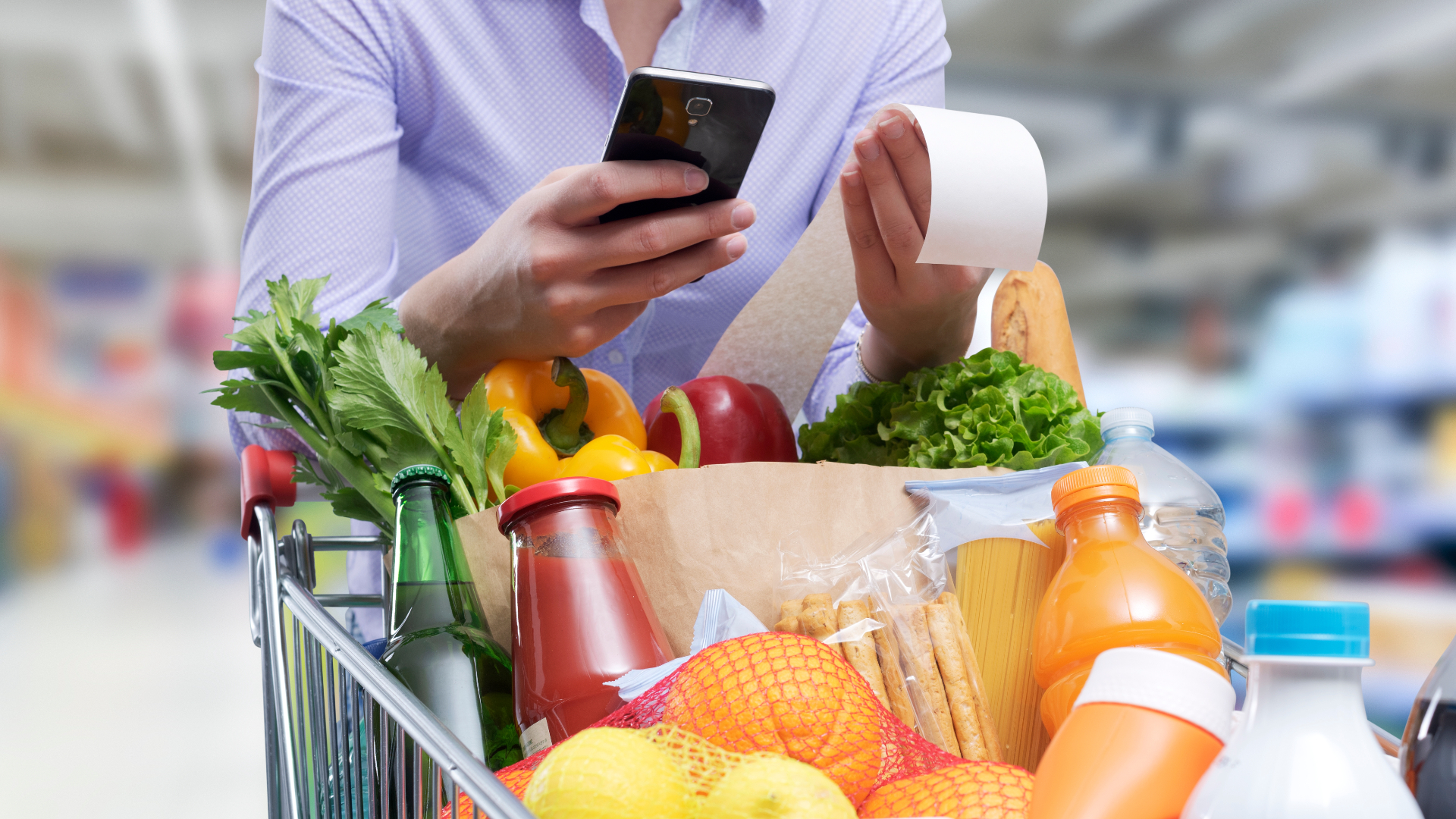alimente-cumparaturi-bon-preturi-shutterstockfoto-crop