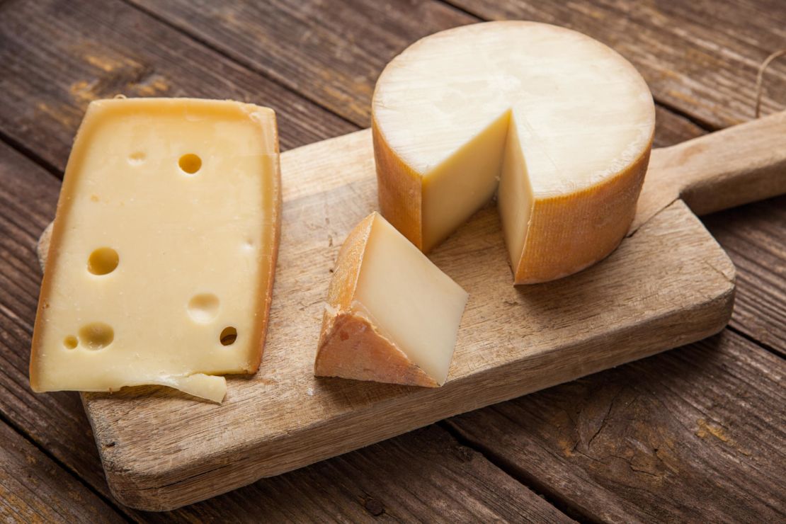 211203170314-08-best-cheese-europe