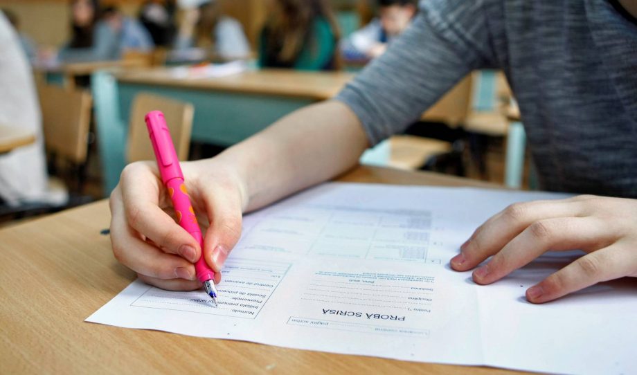 examen-bacalaureat-920x542-1