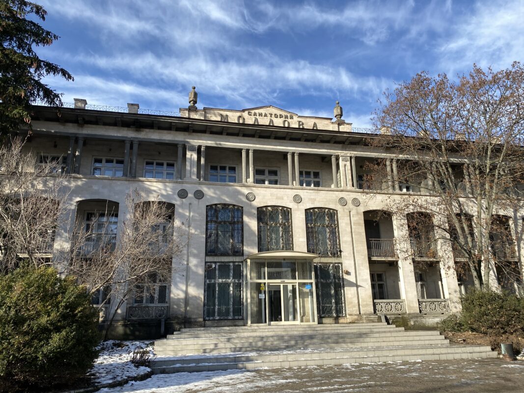 29.12.2025-Sanatoriul-Moldova-Odessa-1067x800