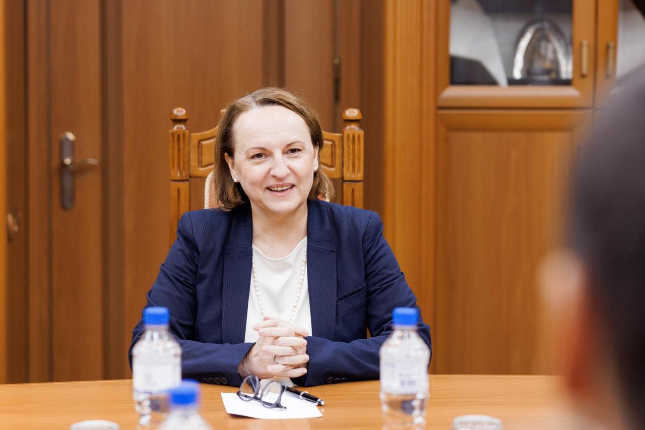 990a848f8f3e33210195d64d3ffc574d_2fe04653-6abe-4a17-9481-9132fef7542b_68e51339e8146