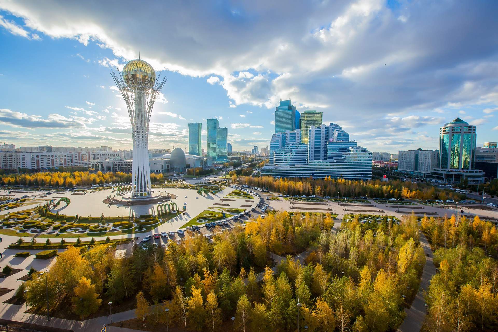 1-nur-sultan-shutterstock_1082921567-web