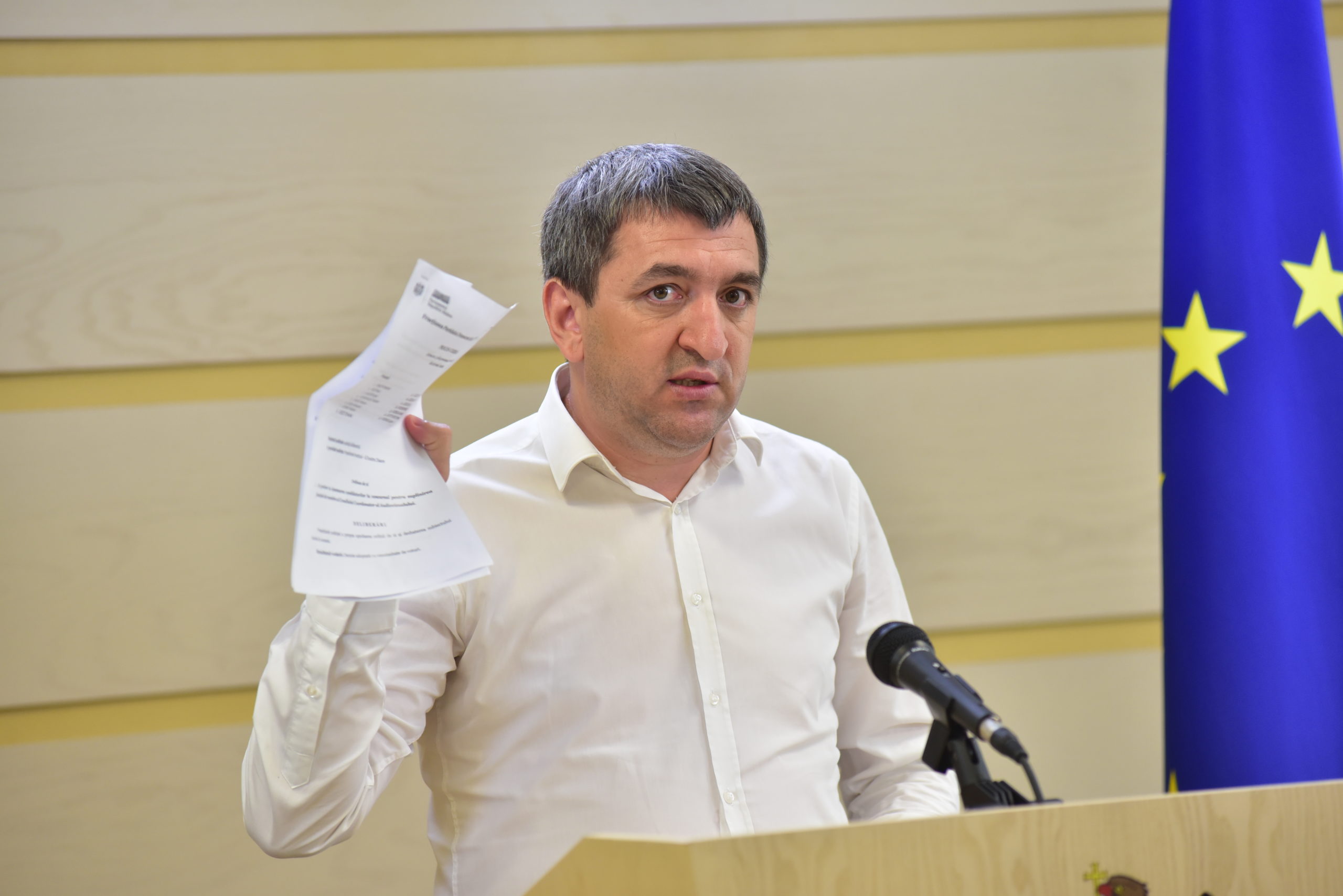 lilian-carp_2-scaled