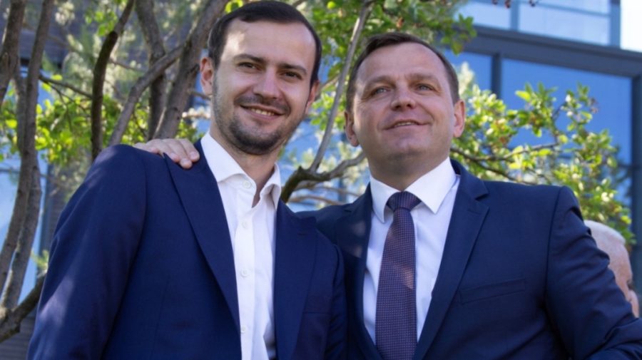 Dinu-Plingau-si-Andrei-Nastase-900x505