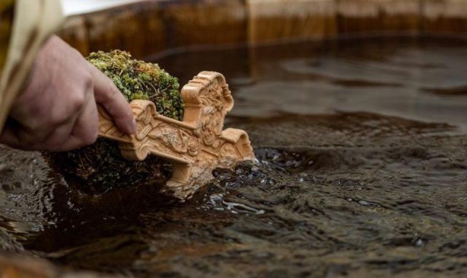 slujba-boboteaza-640x381-1_large