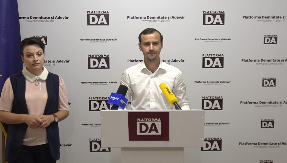 dinu plingau stela macari-1000