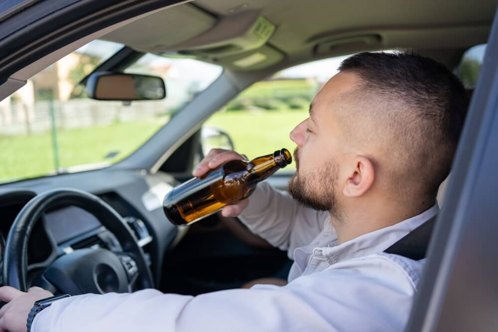 do-you-know-the-telltale-signs-of-a-drunk-driver