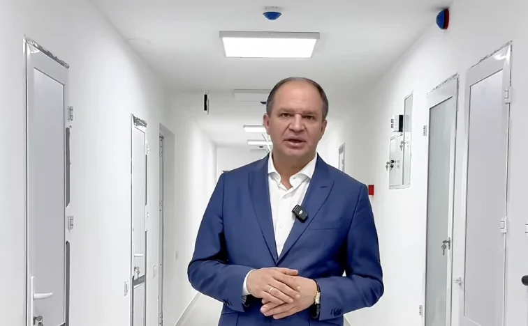 Captura-de-ecran-din-2025-10-30-la-09.02.07