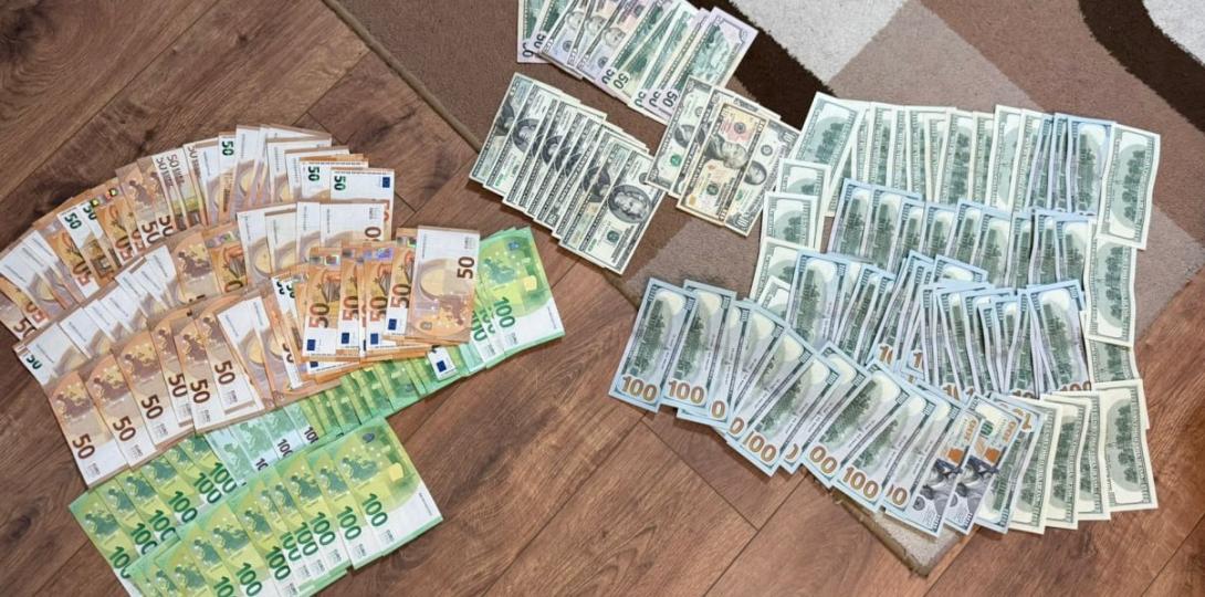 60ce6da8-0181-47ec-ad1e-8756e4d26073