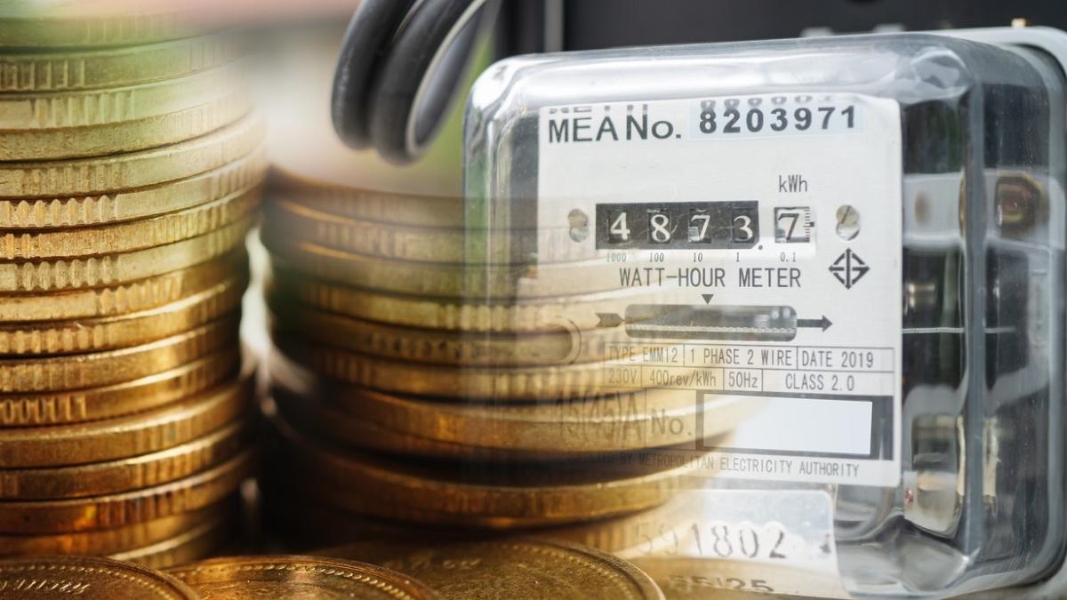 cu-cat-cresc-facturile-la-energie-electrica-si-gaze-dupa-ce-expira-plafonarea-916107