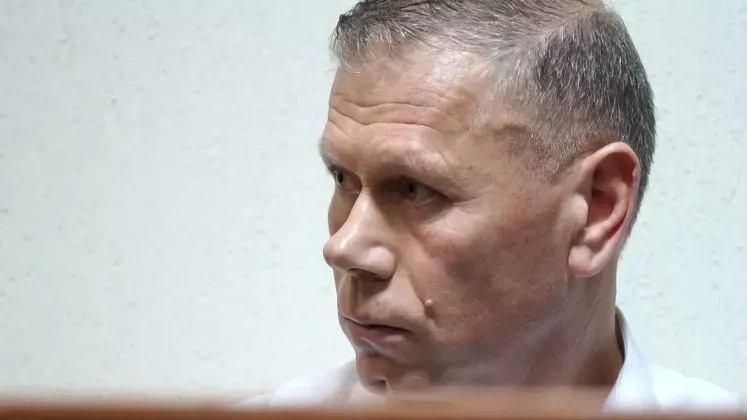 26bd2209-056d-46a2-a650-b3abd9e6bab2_2ad461ee-19e8-462d-86c9-517840b16e49n677851v10PRIMARBOLDURETI.mxf.00023210.Still001