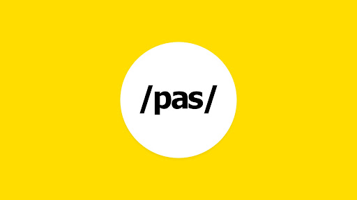 pas