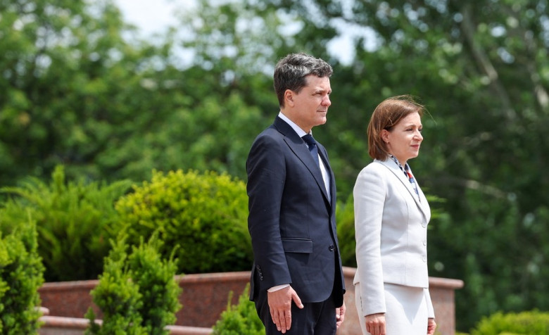 c2g9NWVlYTMzMjUwNWMxMzE5YTgyMjc5NDIxM2I3YjNmYjU=.thumb