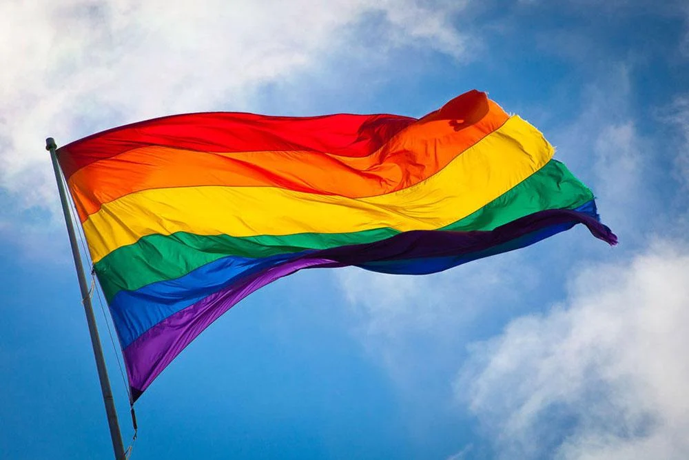 rainbow-flag-breeze