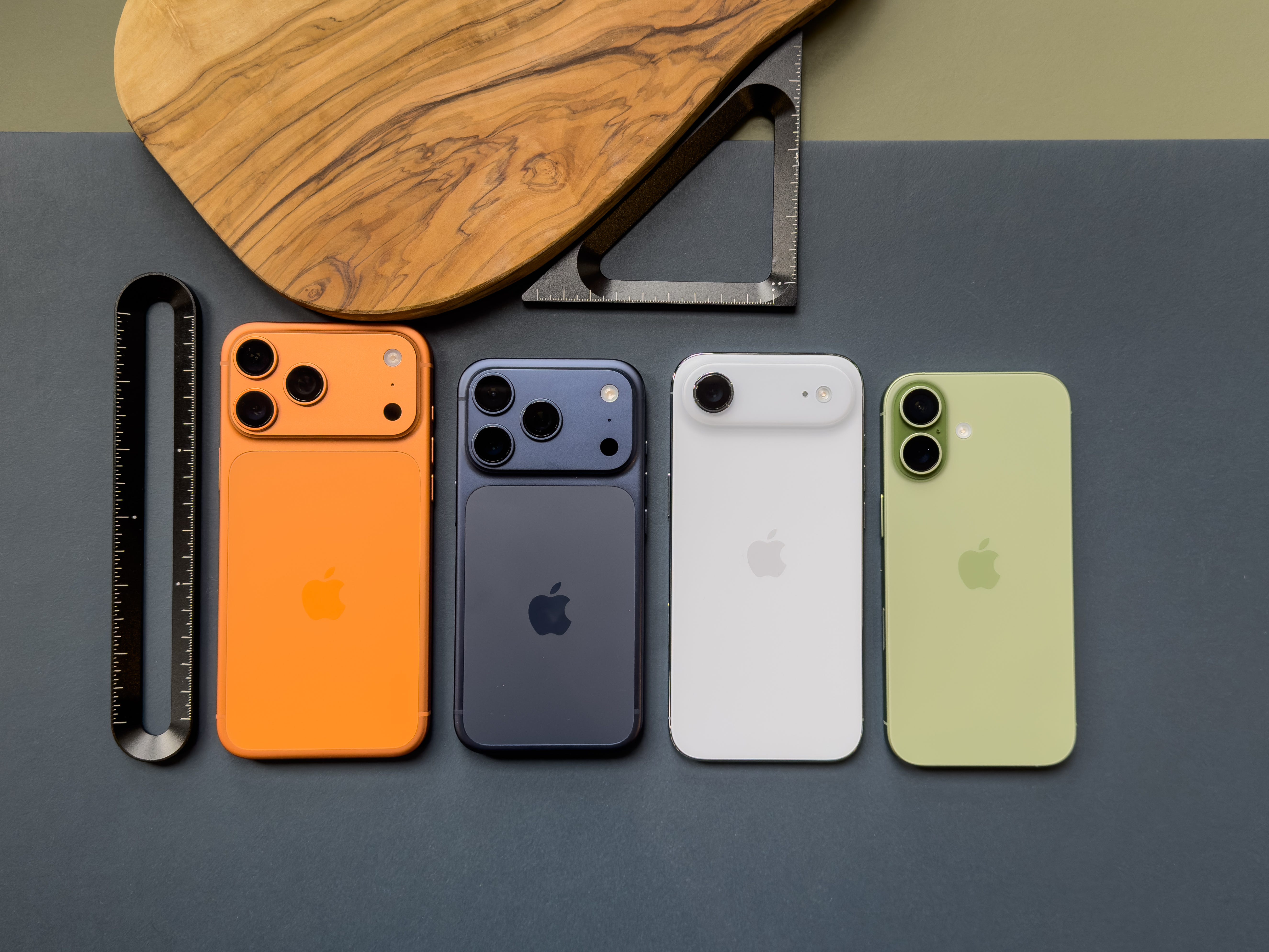 apple-iphone-17-group-001-68cacd4eb0920